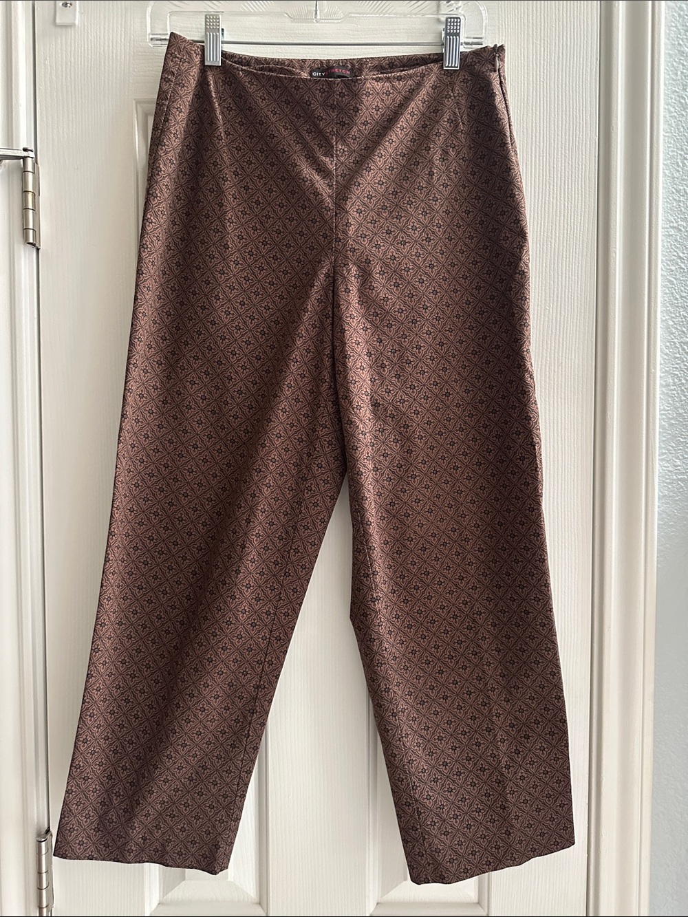 Y2K 2000s Chocolate Brown Capris Stretchy Geometric Women’s 4 Dark Academia
